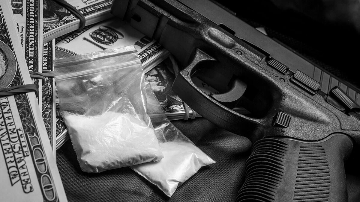 Gun & Drugs 